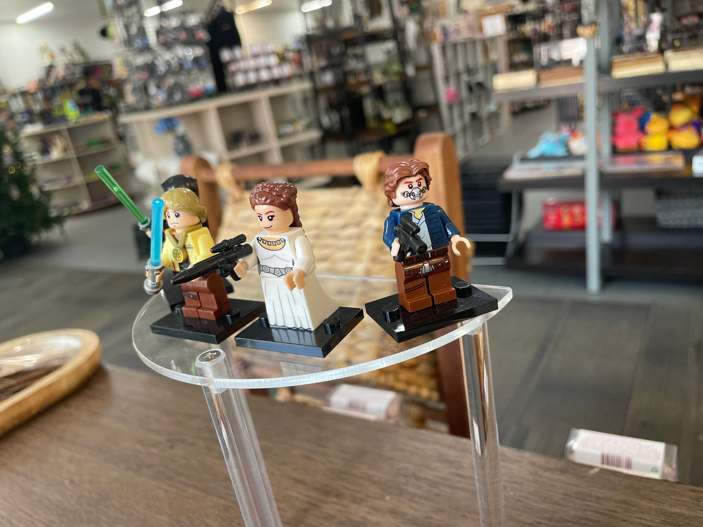 Star Wars: Han Solo (Cloud City), Leia (Long Hair), Hooded Luke, Luke Skywalker(Award). $6 Each Buy 5 GET 1 FREE!!