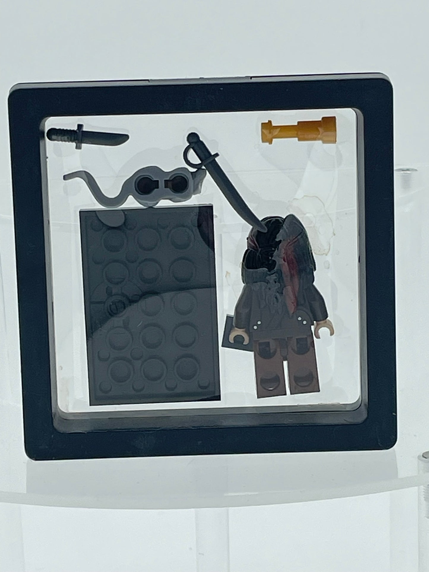 Pirates of the Caribbean: Jack Sparrow w/ Compass.