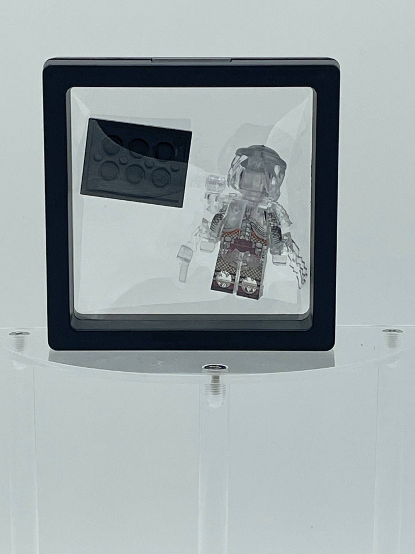 Predator: Semi Camouflaged Predator. All Figures ON WHOLE SITE are Buy 5 Get 1 Free