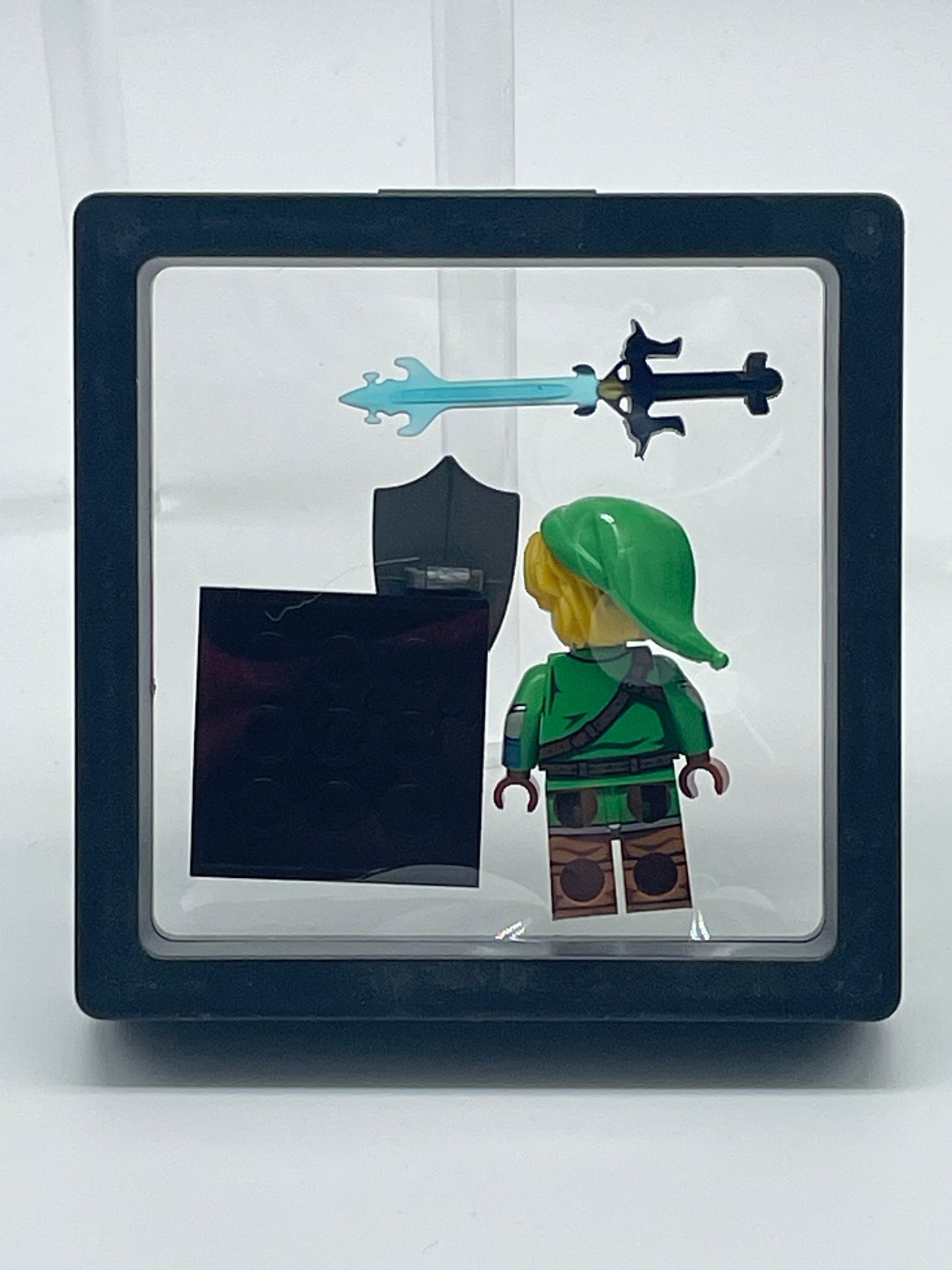 Legend of Zelda: Link w/ Mastersword