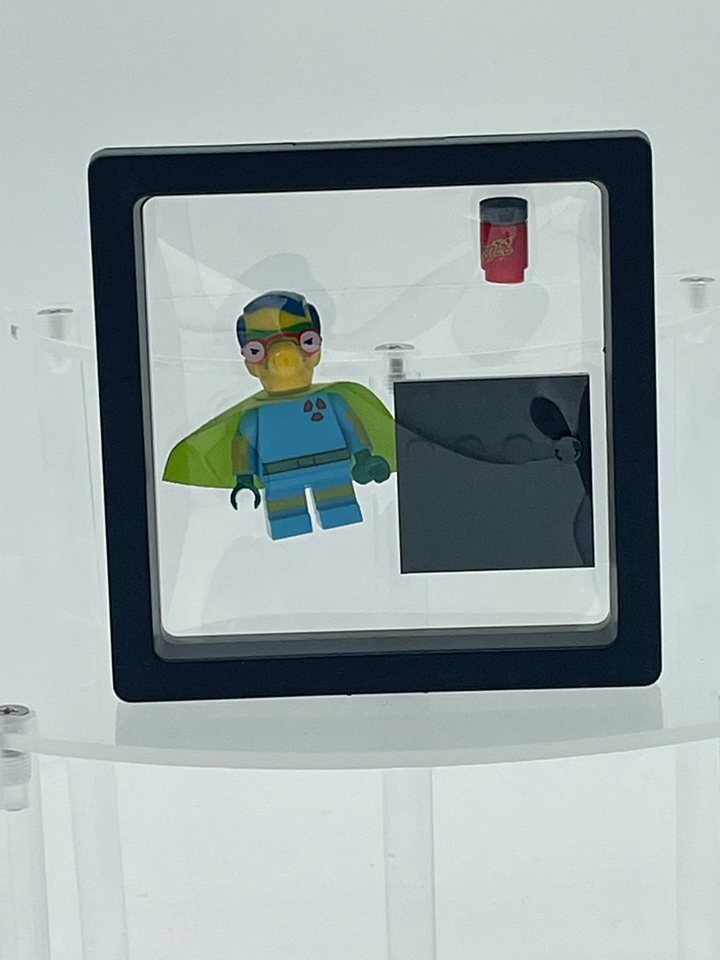 The Simpsons: Fallout Boy Millhouse.