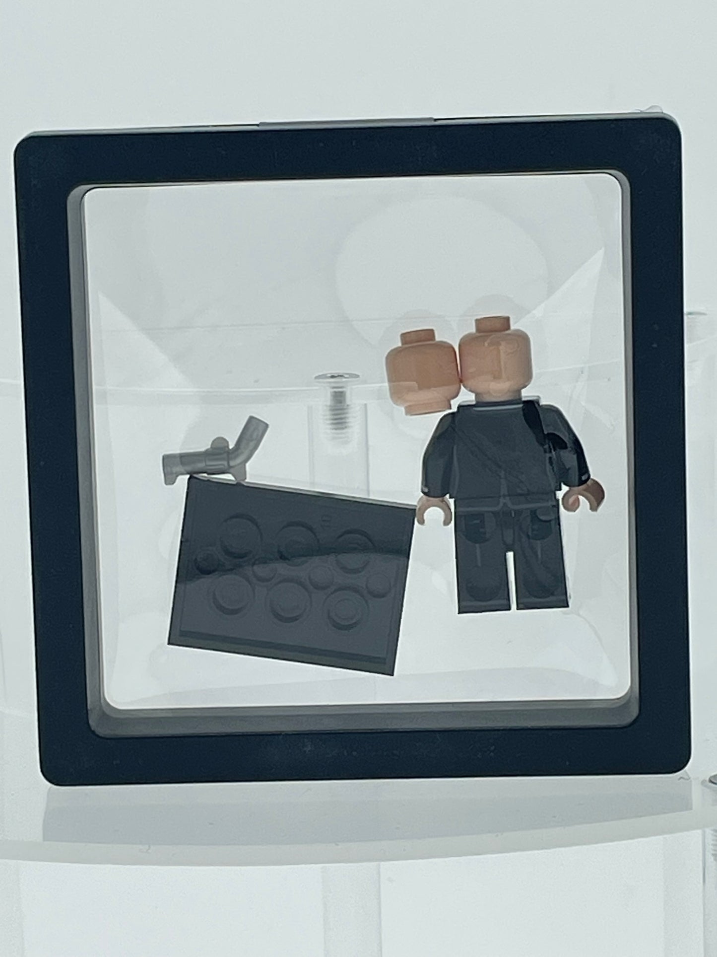 DCU: Lex Luthor (Suit). All Figures ON WHOLE SITE are Buy 5 Get 1 Free