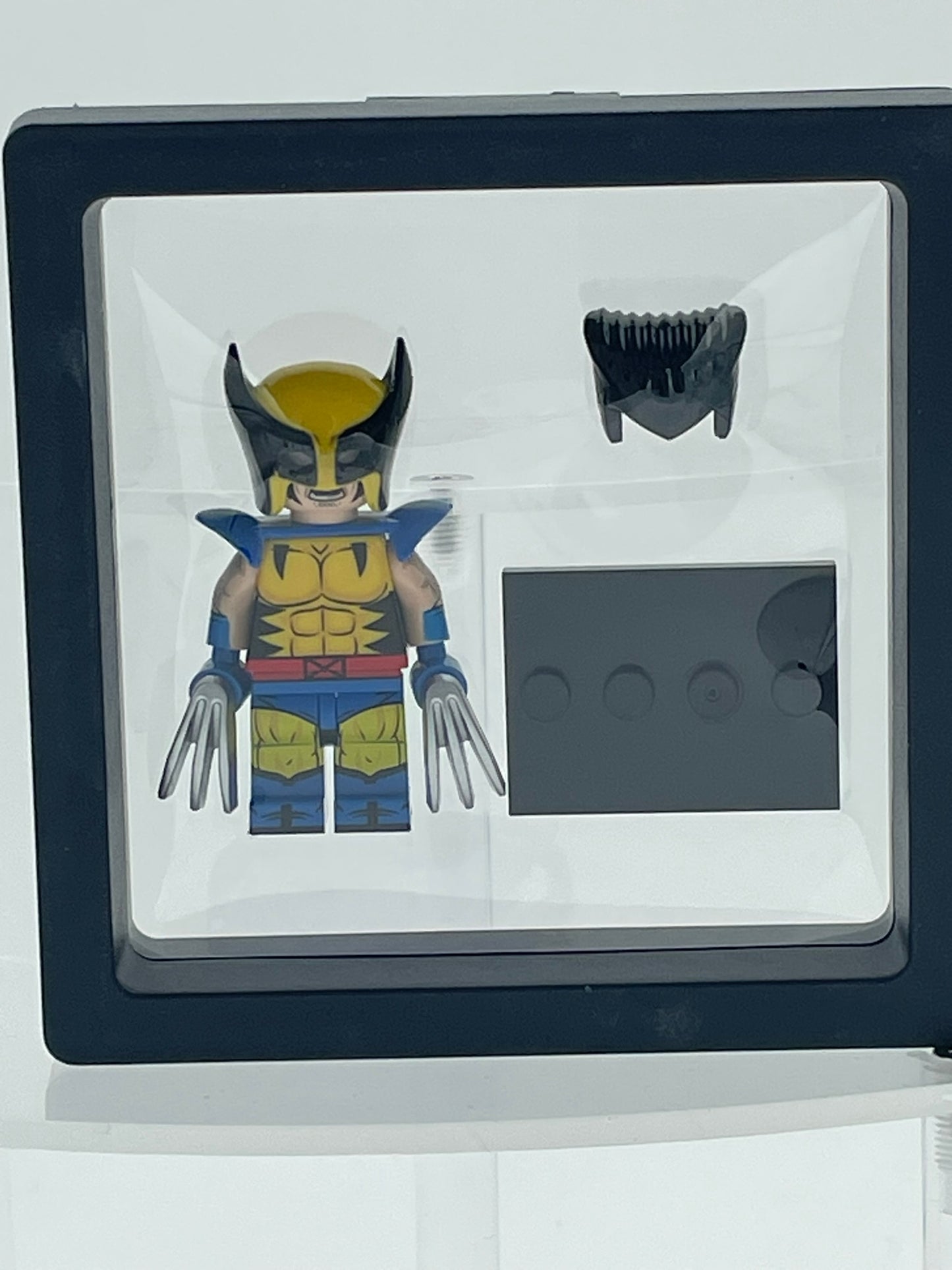 Marvel: Xmen's Wolverine.