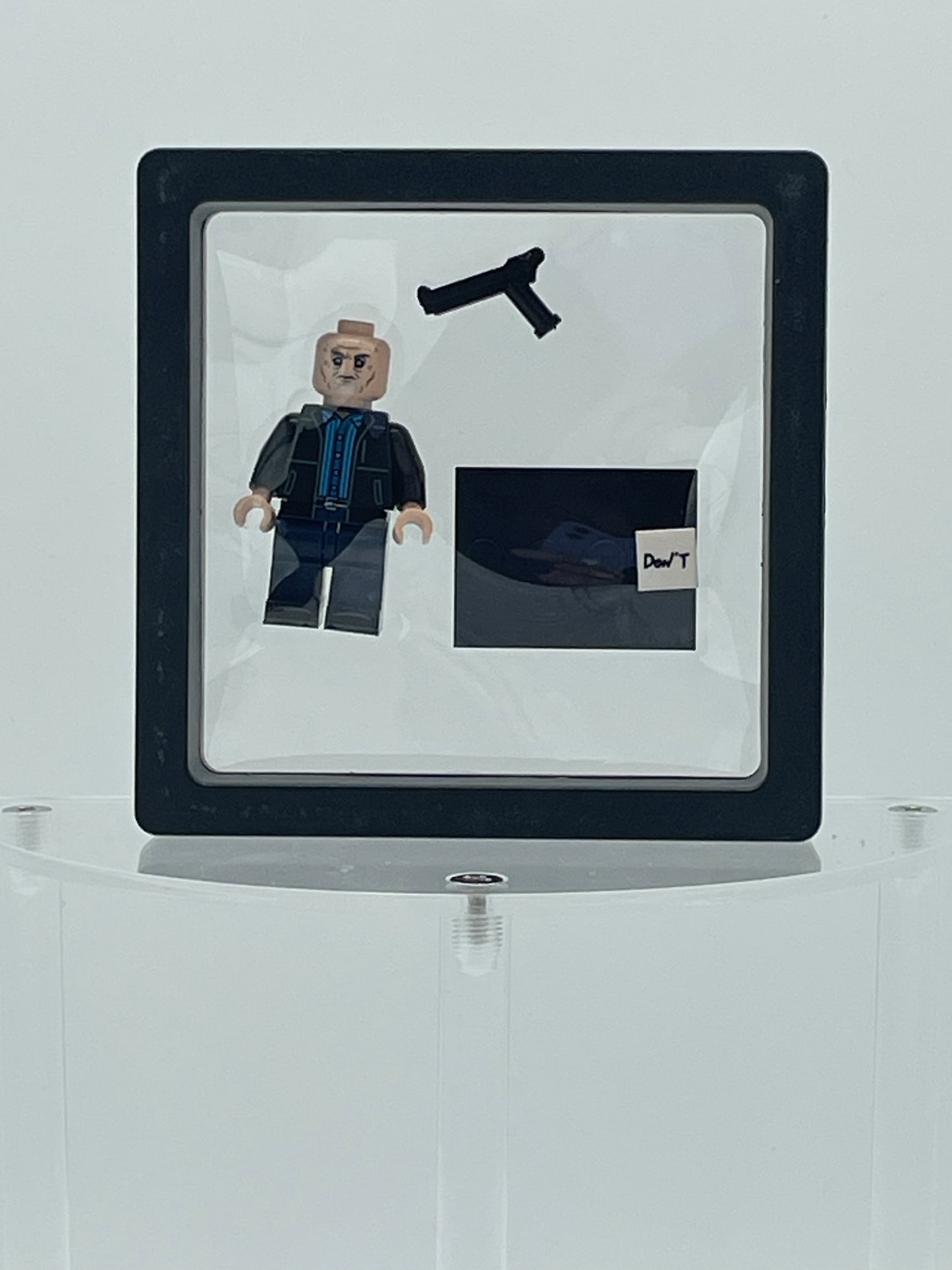 Breaking Bad: Mike Ehrmantraut. All Figures ON WHOLE SITE are Buy 5 Get 1 Free