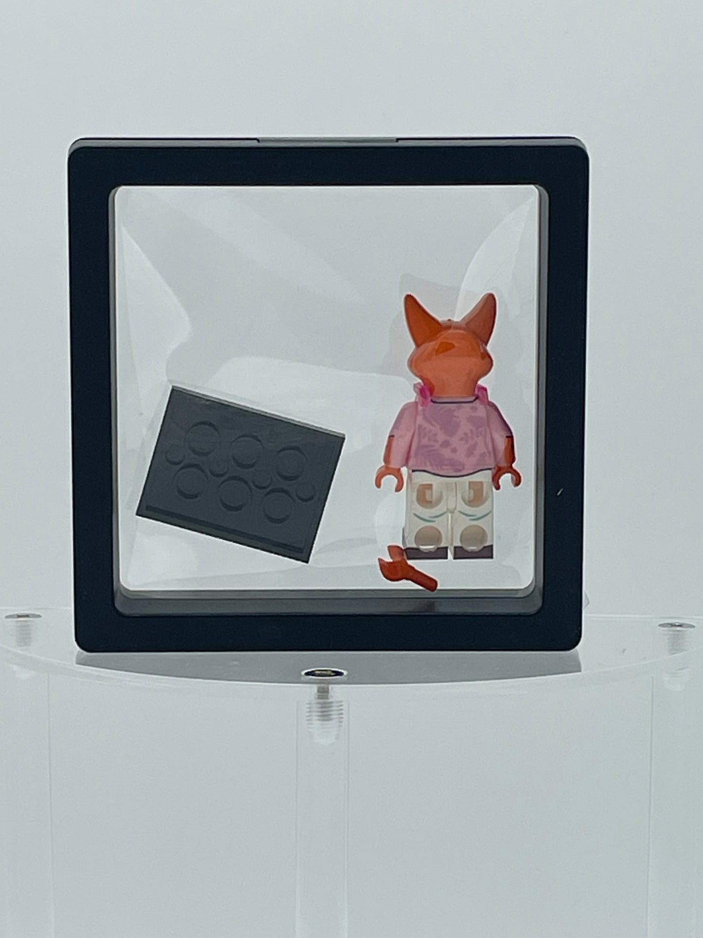 Zootopia: Nick w/ Pink Glasses.